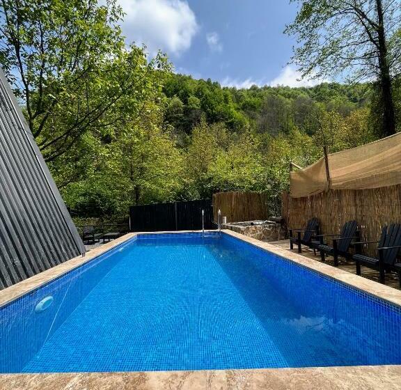 مبيت وإفطار Sapanca Keyf I Dere Bungalov