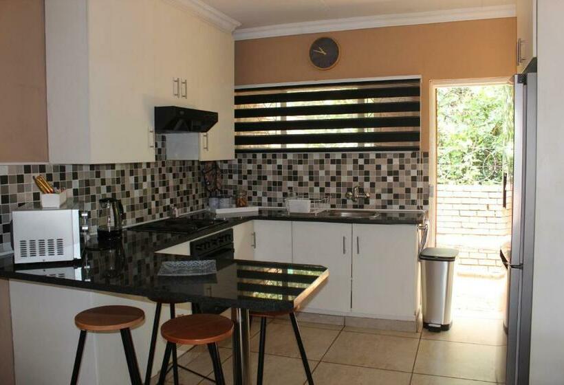 ベッドアンドブレックファースト Shandi Accommodation