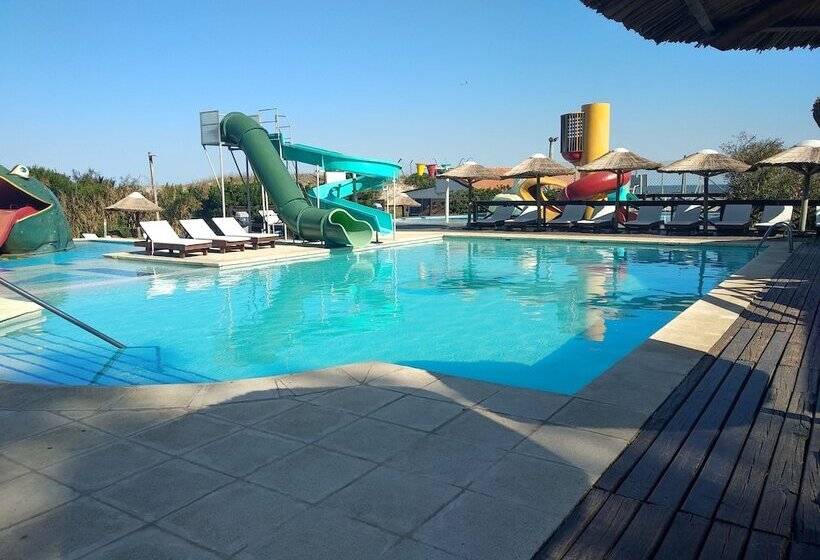 El Descubrimiento Resort Club