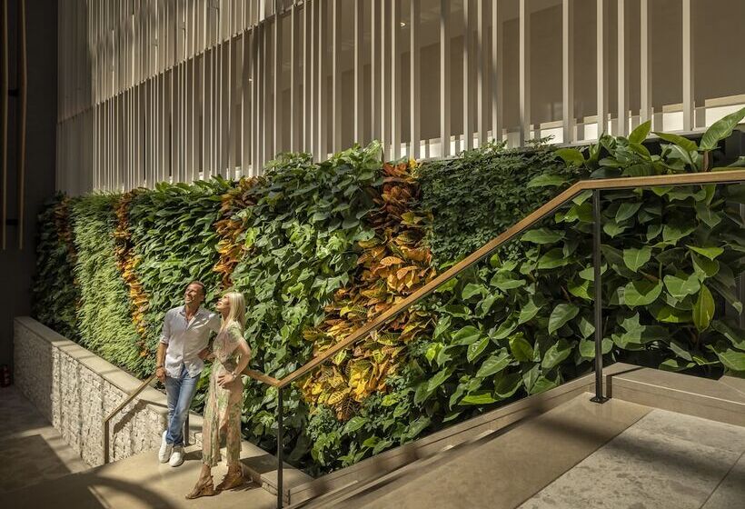 호텔 Aminess Khalani