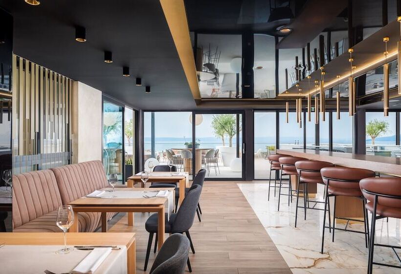 هتل Aminess Khalani