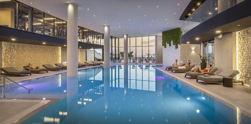 בית מלון כפרי Aminess Khalani