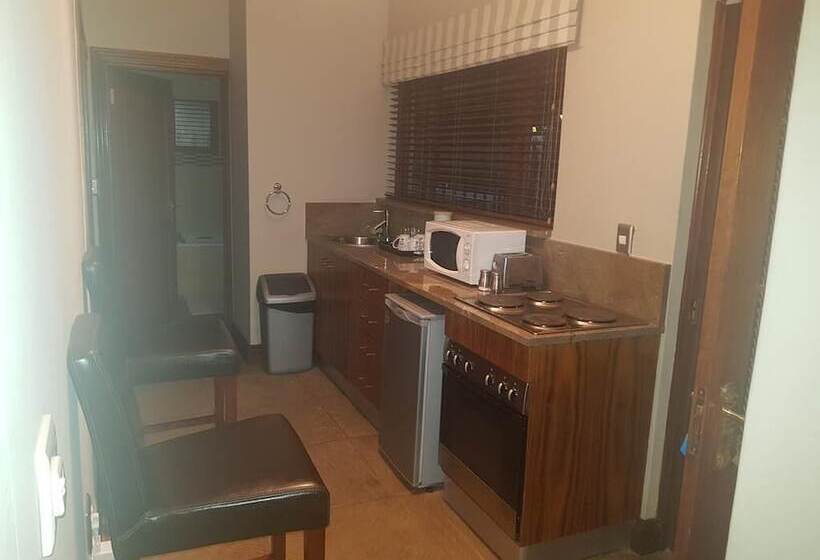 בית מלון כפרי Bersheba River Lodge