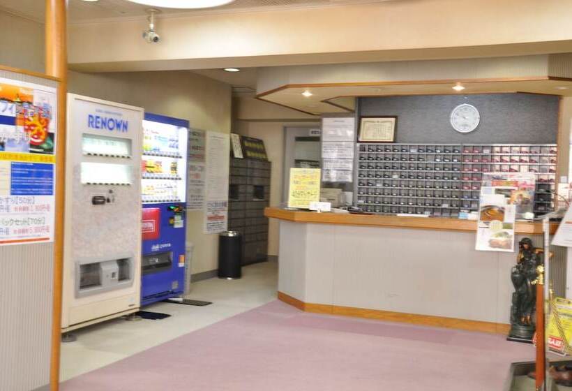 호텔 Capsule & Sauna Japan – Caters To Men