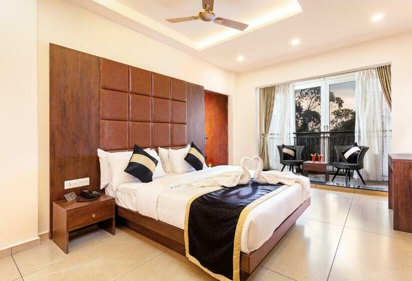 בית מלון כפרי Cloud Castle Resort And Spa Munnar