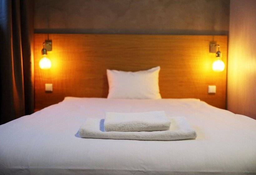 فندق Eidsvoll Express