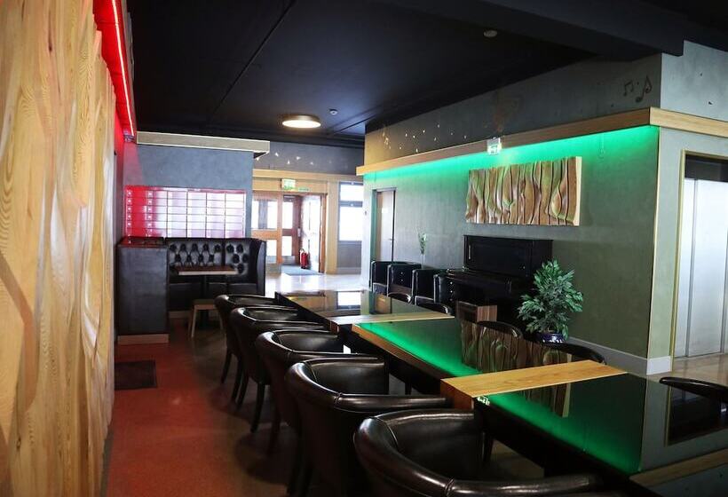 فندق Eidsvoll Express