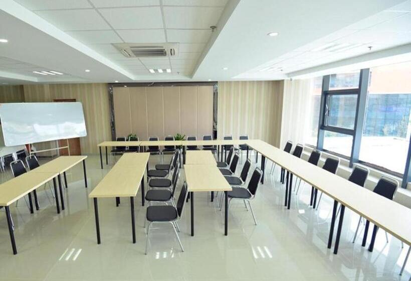 Hanting Hotel Nanjing Xianhemen Zidong Commercial Street