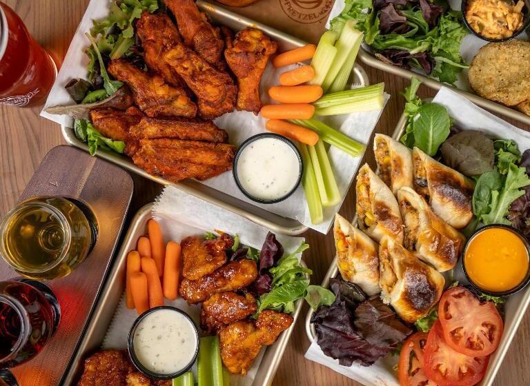 هتل Holiday Inn & Suites Pigeon Forge Convention Center, An Ihg