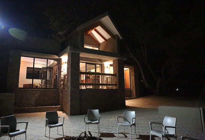 בית מלון כפרי Khamkirri