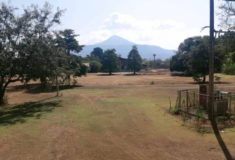 Отель Pakse Golf Resort