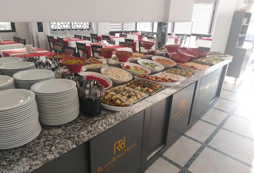 Отель Roxx Royal