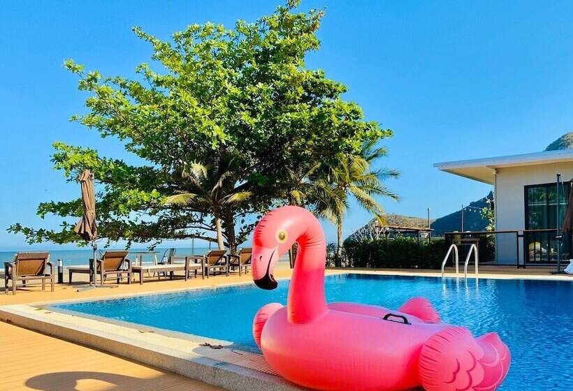 בית מלון כפרי Sea Mountain Villa Resort & Pool Bar