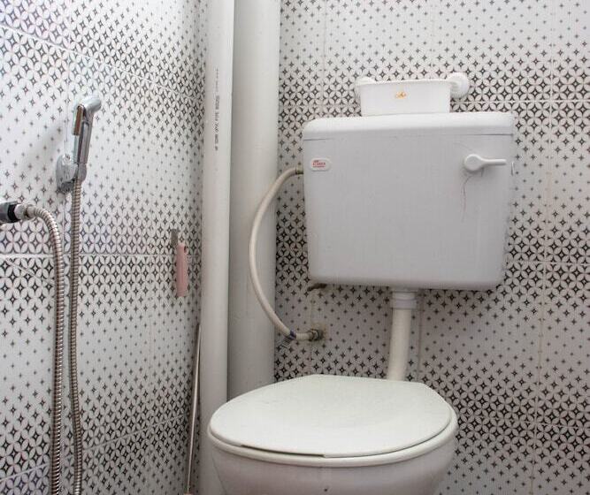 Отель Spot On 90164 Homestay Al Hafiz