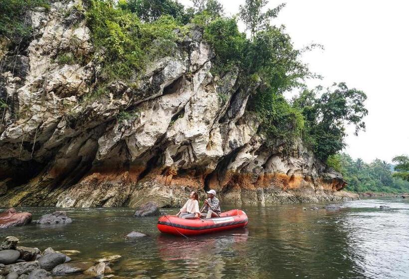 Отель Spot On 90916 Eco Tourism Geopark Rajamandala Homestay