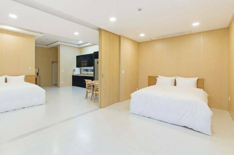 Hôtel The Mare Pool Villa Pension