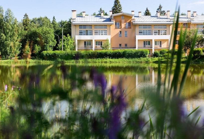 호텔 Tropicana Park Country Club