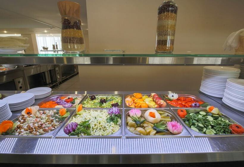 호텔 Tropicana Park Country Club