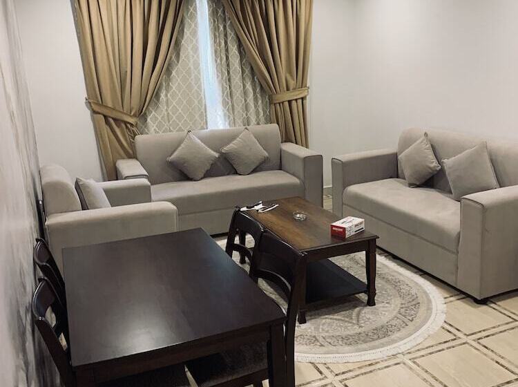 Отель Vera House &