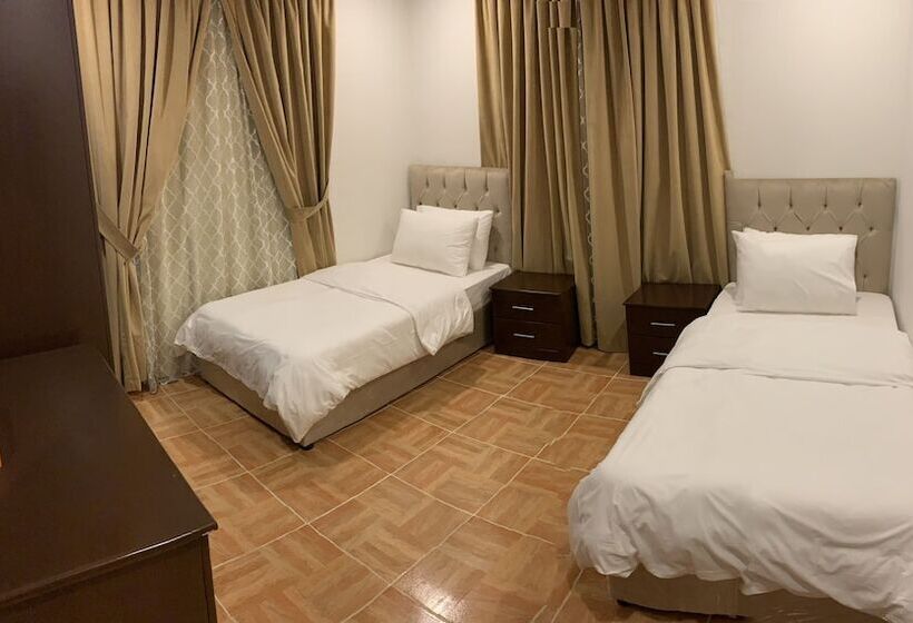 Отель Vera House &