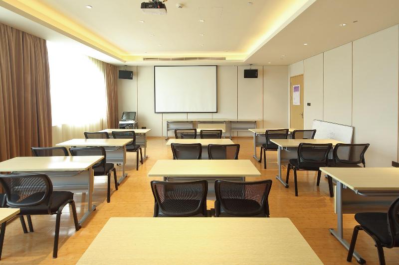 Ji Hotel Shanghai Hongqiao National Exhibition And Convention Center Jidi Road