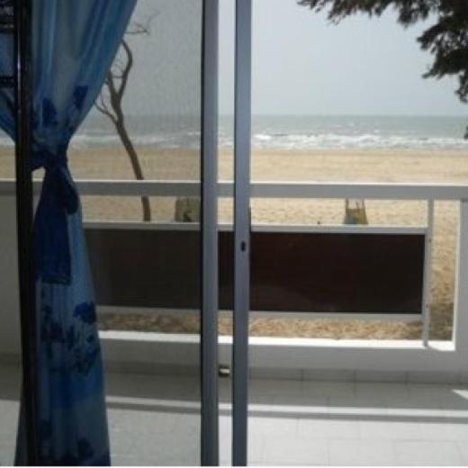 פנסיון Eden Beach Saint Louis