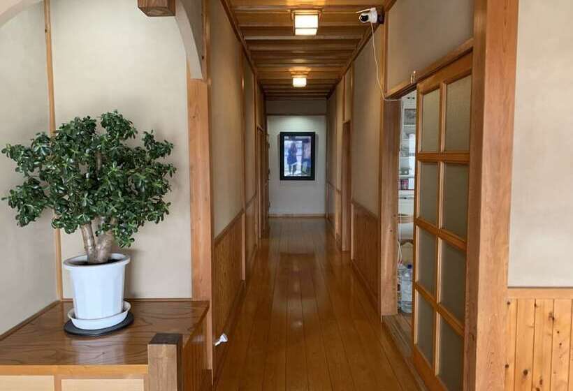 پانسیون Guest House En