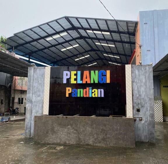 펜션 Guest House Pelangi