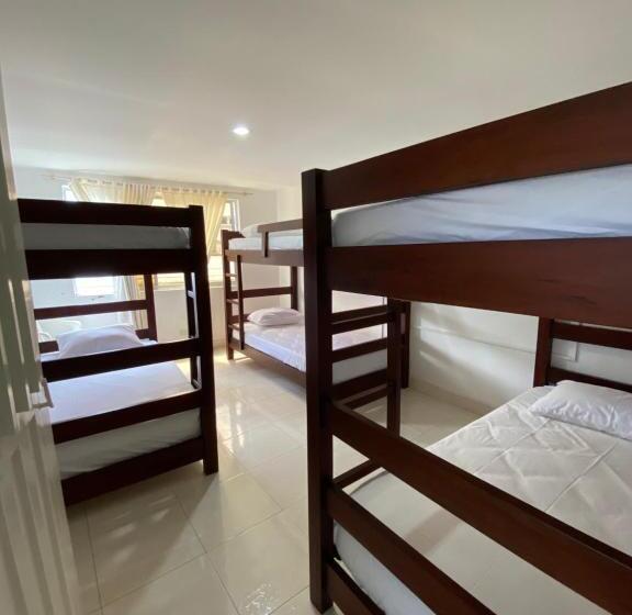 پانسیون Hostel Brisas Del Nevado