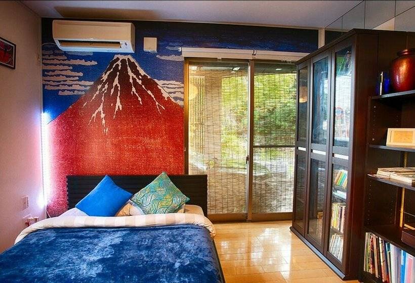 פנסיון Instahomes