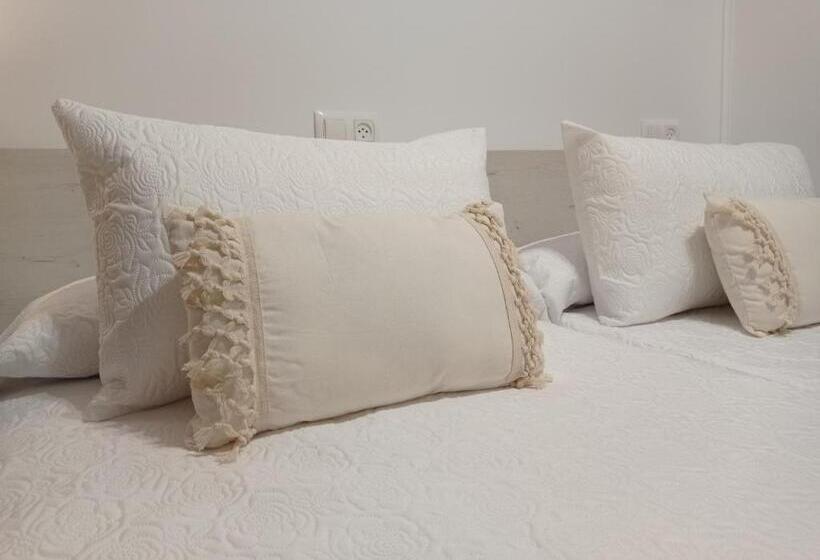 膳宿费 Martínez Rooms Pilgrims