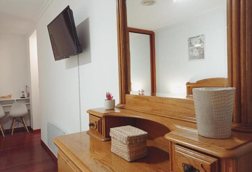 膳宿费 Martínez Rooms Pilgrims