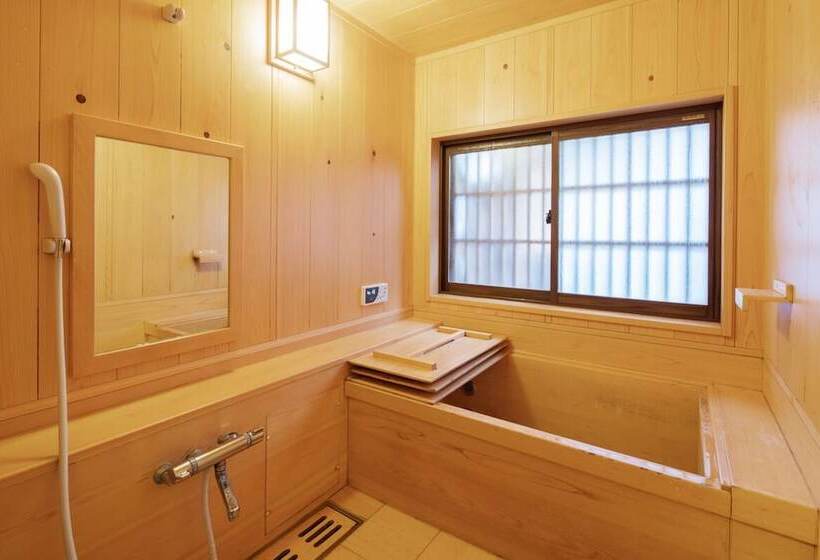 פנסיון Shirakawago Gassho House Yokichi