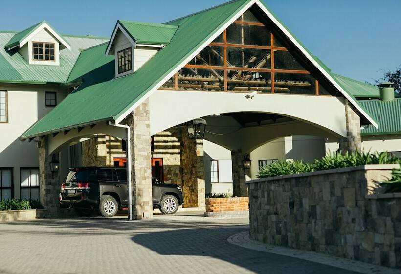 פנסיון Swallow Cliff Hall