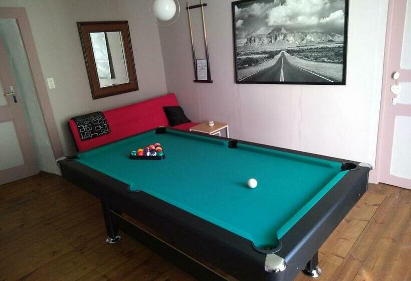 צימר Au Mange Prunes