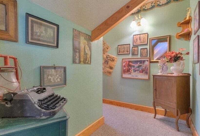 مبيت وإفطار Cabin On The Lake