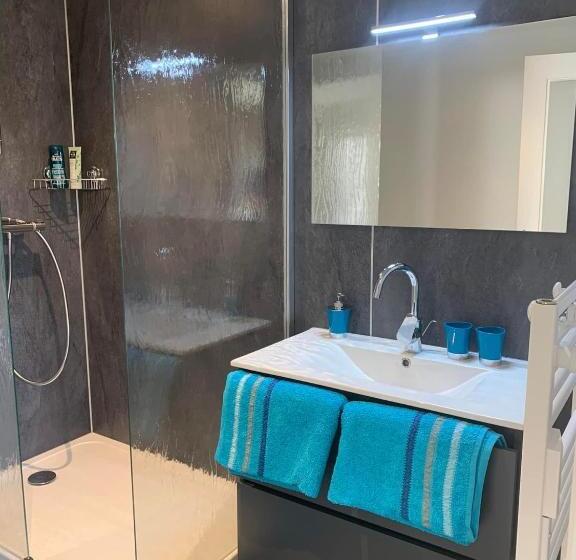 مبيت وإفطار Domaine De Jarentin   Chambres D Hôtes