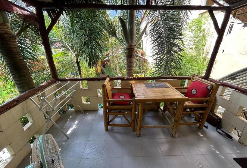 Bed and Breakfast Passion Nai Harn