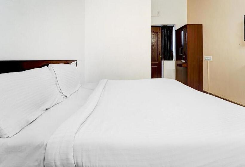 فندق Flagship Airport Inn