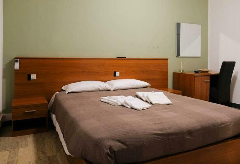 فندق Marosticana 008