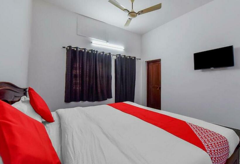 فندق Oyo 83673 The Bungalow 21