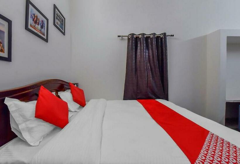 فندق Oyo 83673 The Bungalow 21