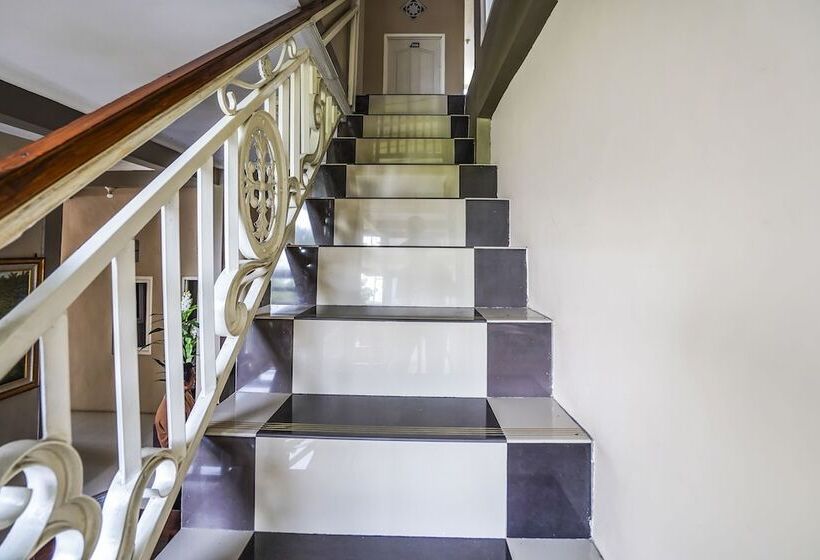 فندق Oyo Flagship 90886 Sunset View Homestay