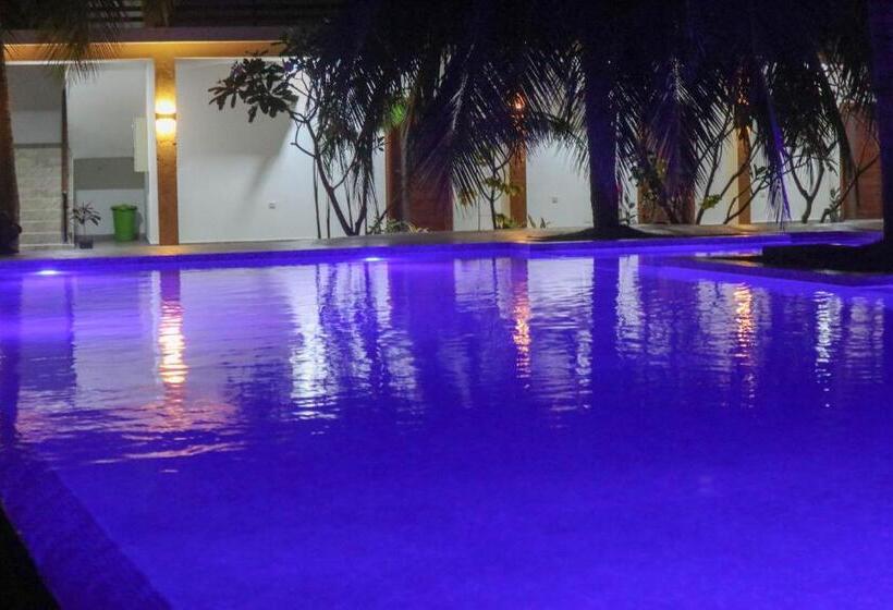 호텔 Reddalf S Holiday Resorts