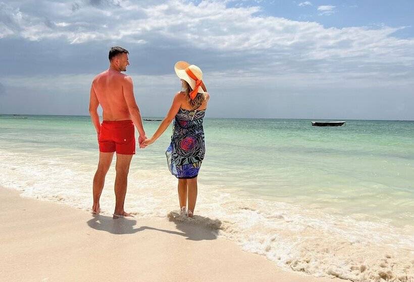 Отель Seashore Beach