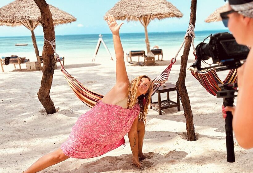 Отель Seashore Beach