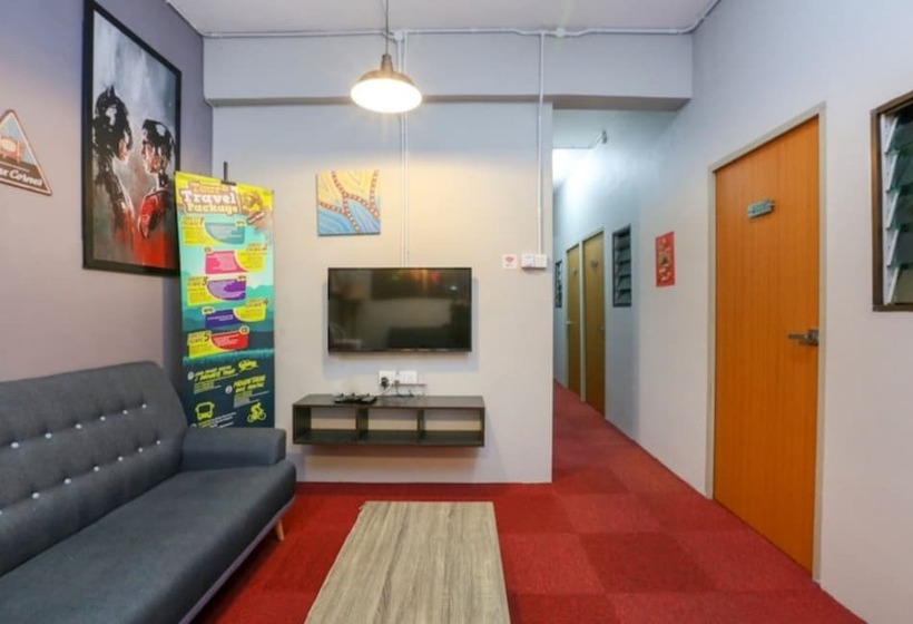 فندق Spot On 90449 Bed Station Guest House Dormitory