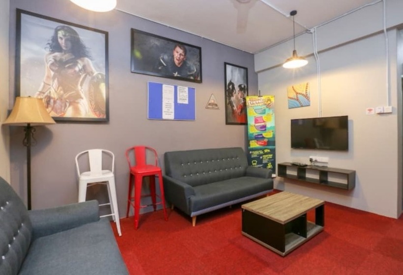 فندق Spot On 90449 Bed Station Guest House Dormitory