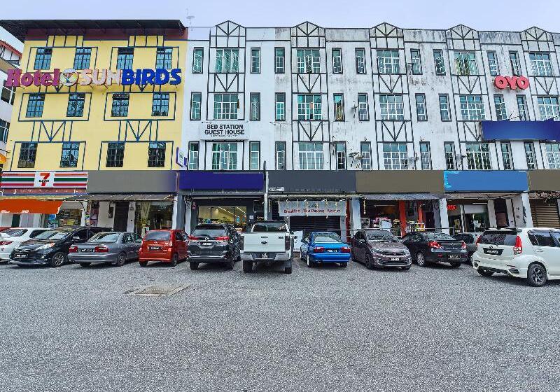 בית מלון כפרי Spot On 90449 Bed Station Guest House Dormitory