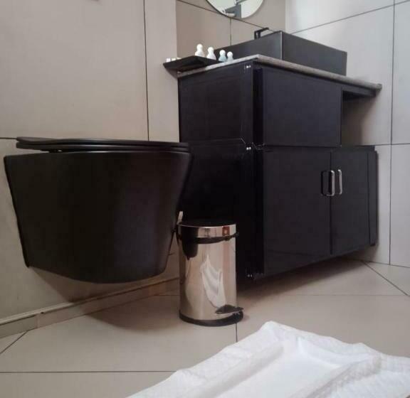 酒店 Sreevalsam Residency Kulanada